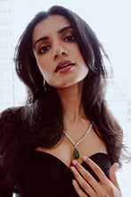 Load image into Gallery viewer, THE EMERALD DROP SET