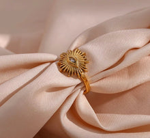 Load image into Gallery viewer, MEHR