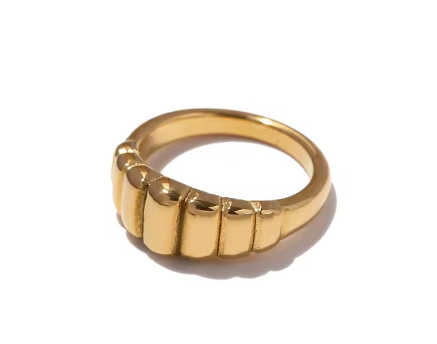 Riva Ring