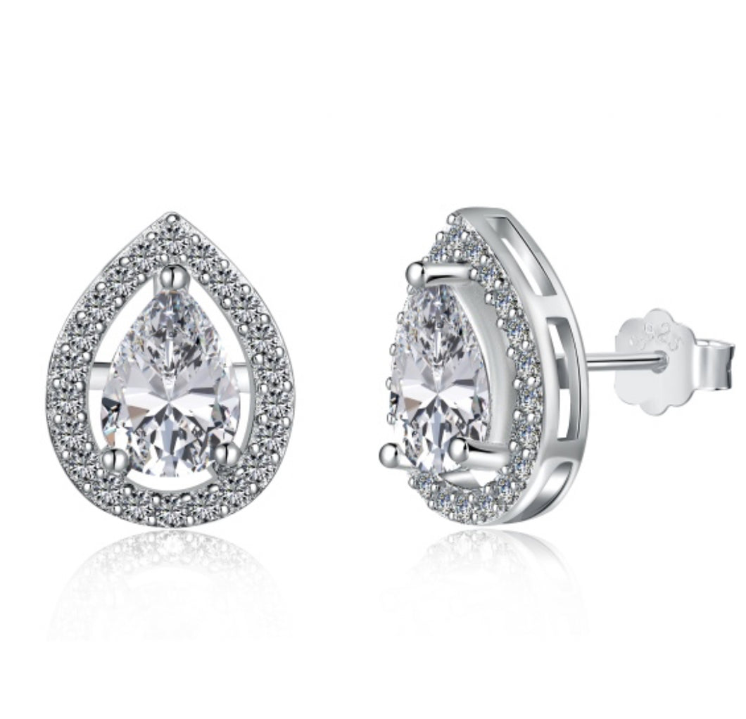 PEAR STUDS