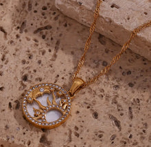 Load image into Gallery viewer, THE SERENE NECKLACE
