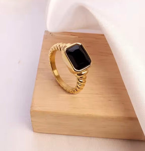 Aurum Ring