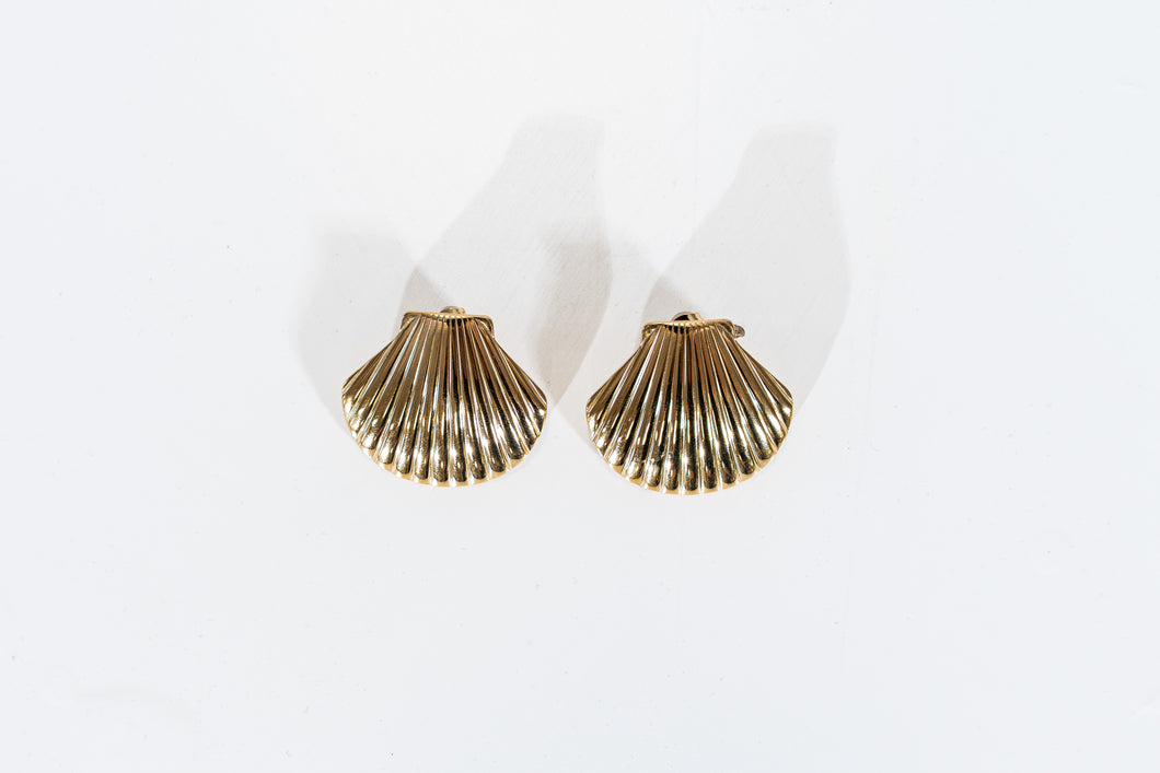 ORELIA STUDS