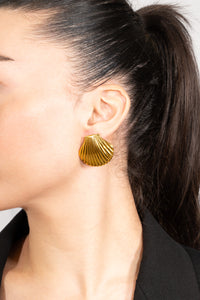ORELIA STUDS