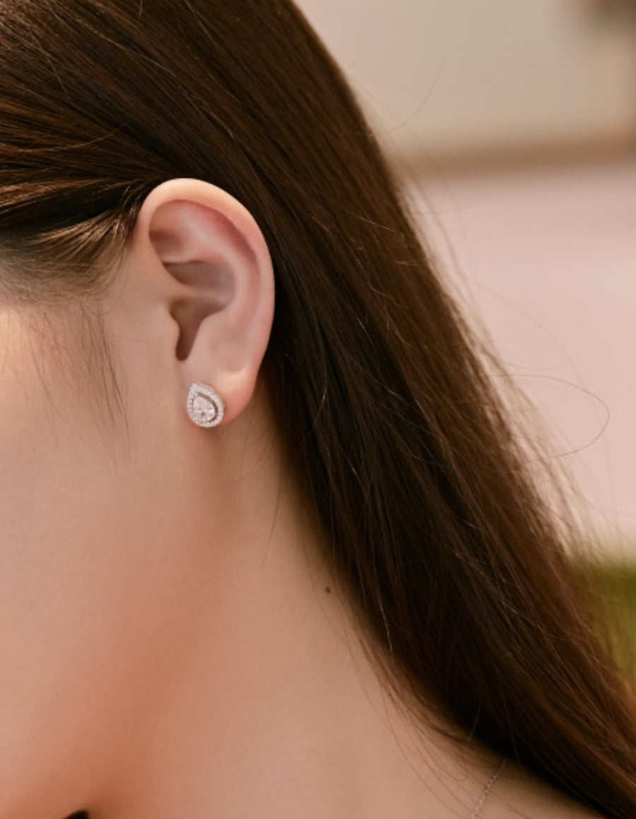 Pear Studs