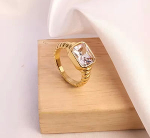 Aurum Ring