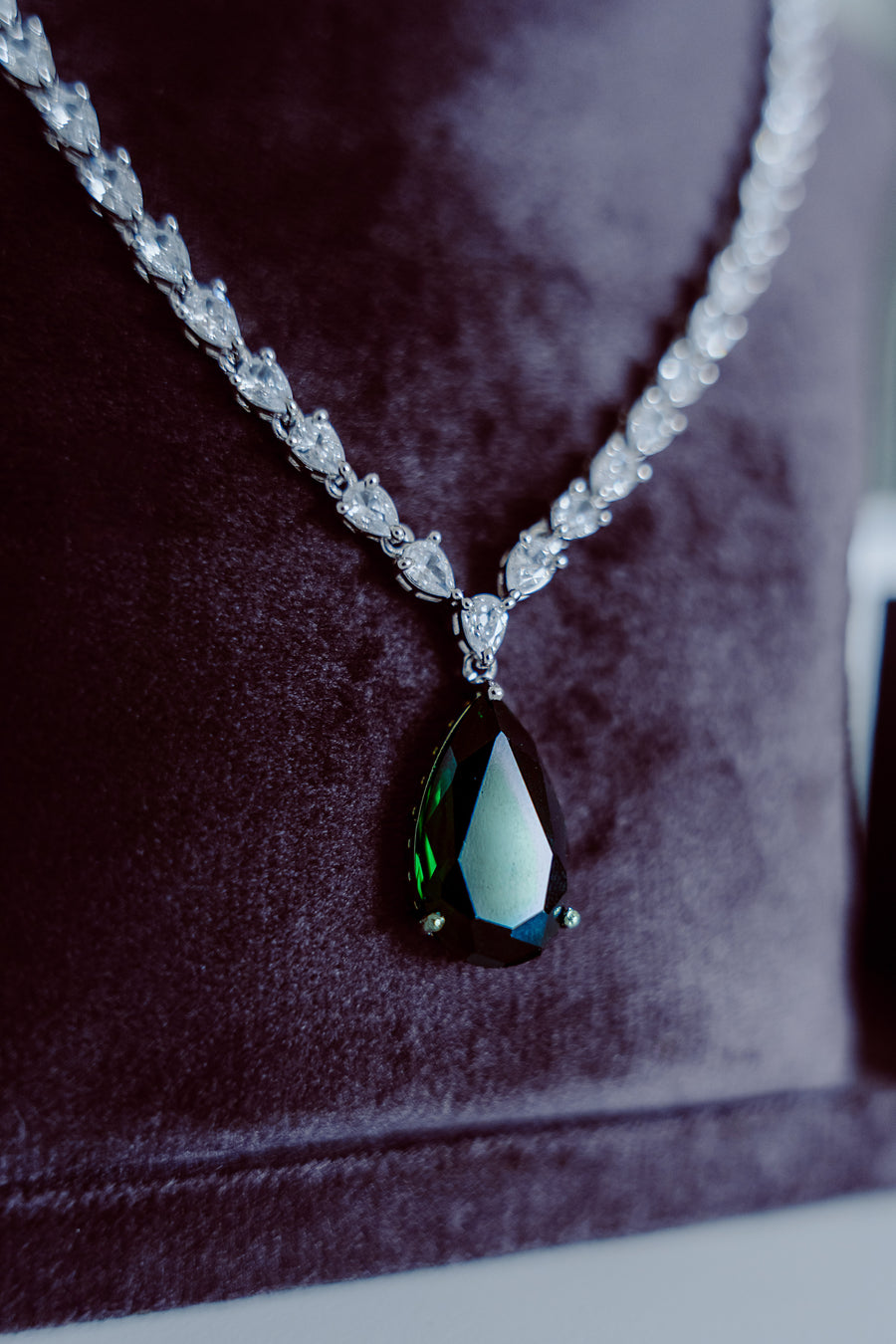 The Emerald Drop Set