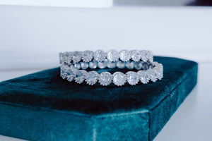 SOLITAIRE BANGLES