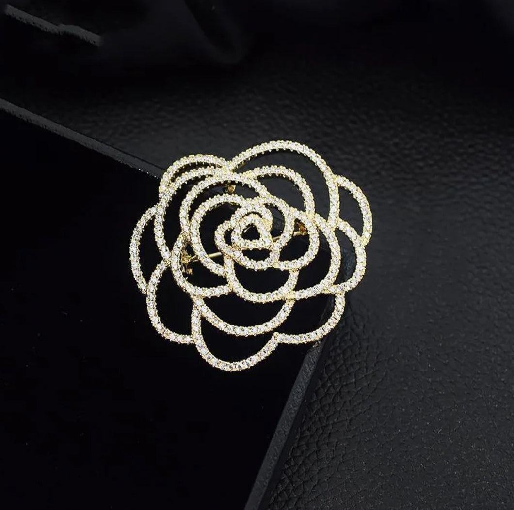 BROOCH