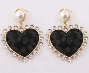 PEARL LOVE