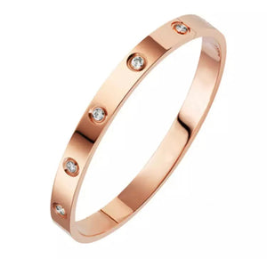 Love Bangle