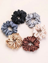 Load image into Gallery viewer, SILKY SCRUNCHIES
