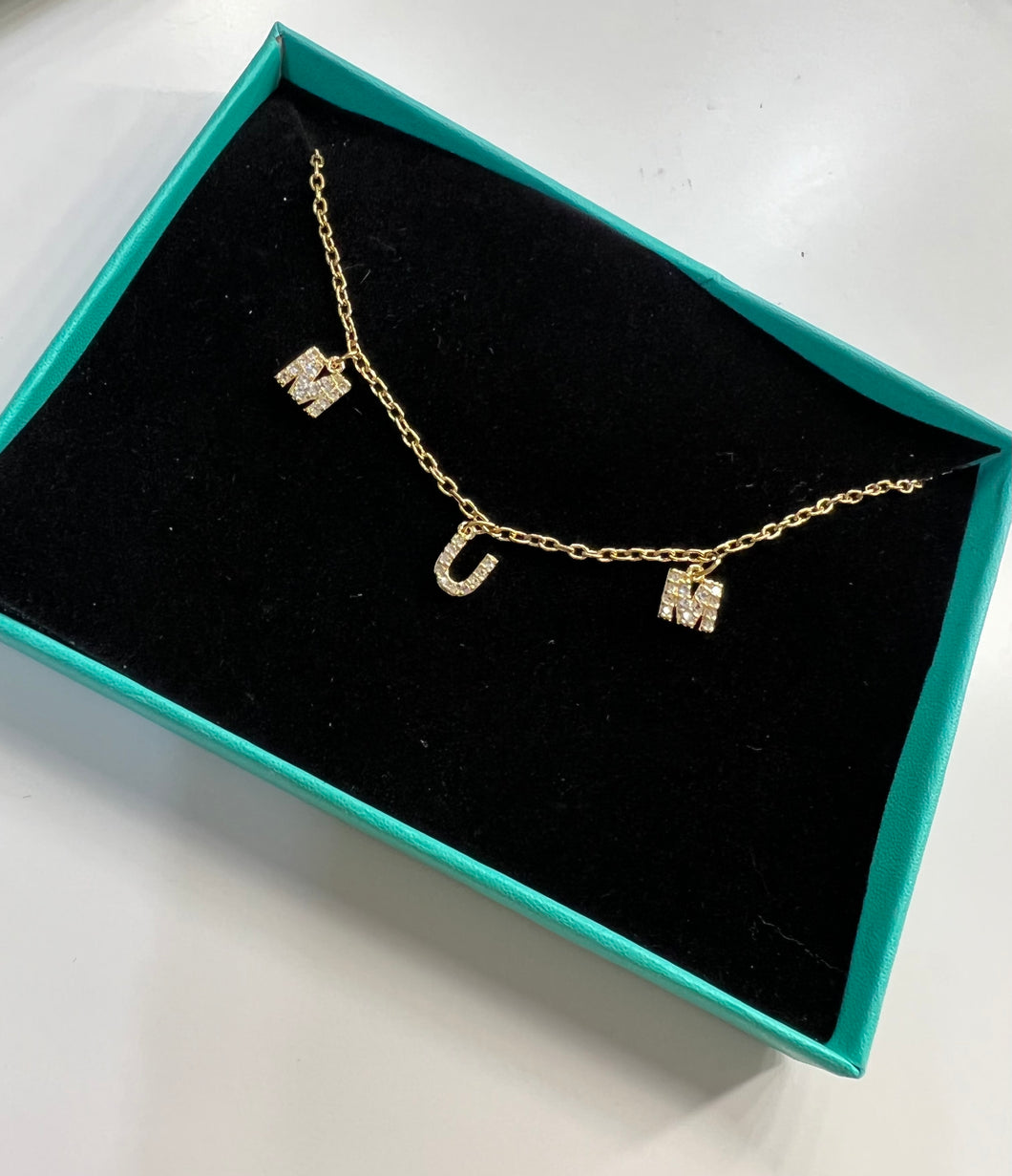 MUM NECKLACE