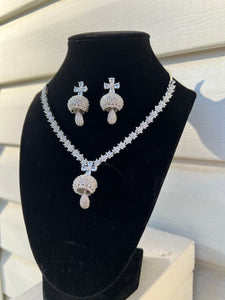THE ARSHIA SET