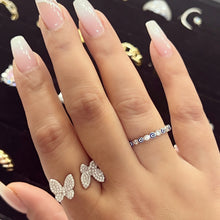 Load image into Gallery viewer, Dainty Evil Eye Ring
