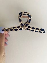Load image into Gallery viewer, LUXE METAL HAIR CLAWS
