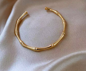 BERLIN CUFF