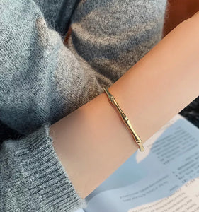 BERLIN CUFF